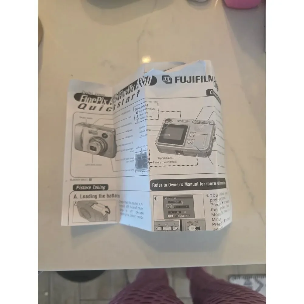Fujifilm FinePix A Series A345 4.1MP Digital Camera working